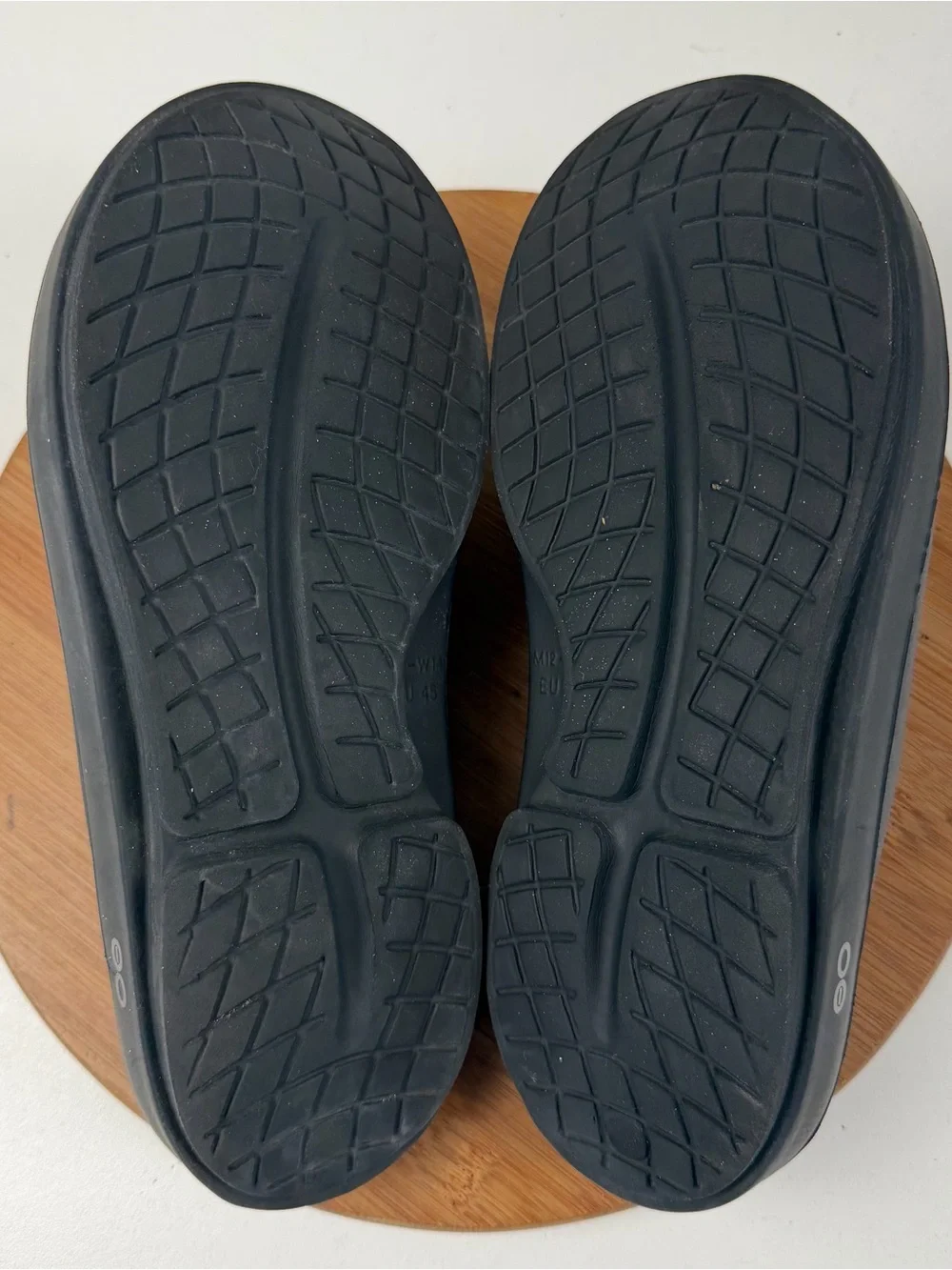 OOFOS OOahh Black Slide Sandals